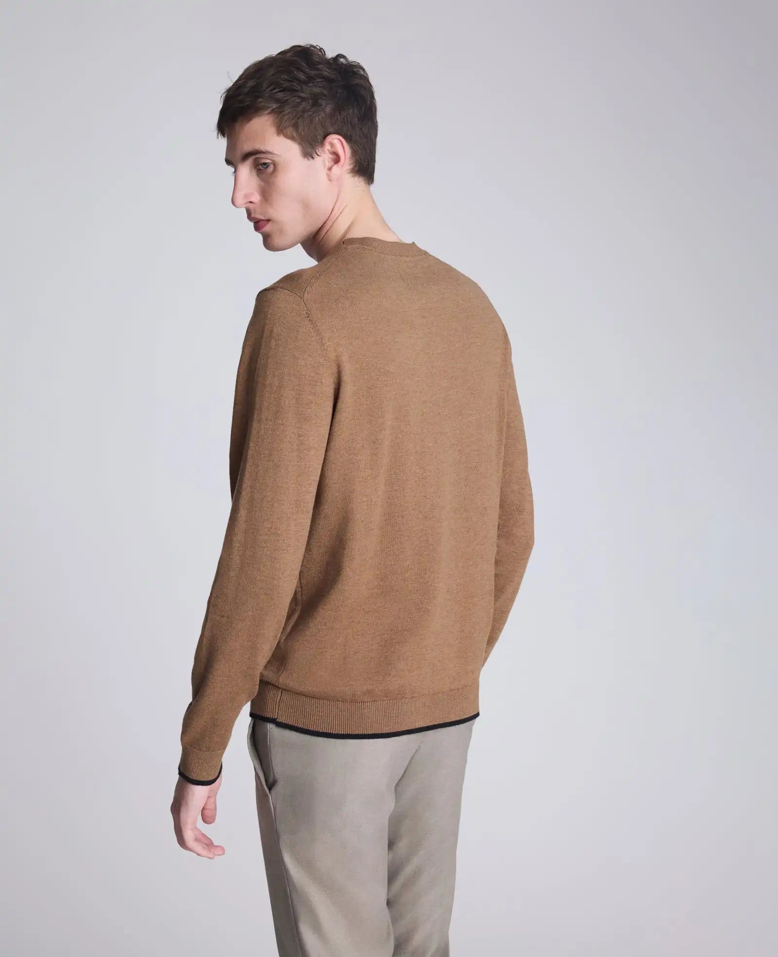 Crew Neck Sweater with Tipping Details